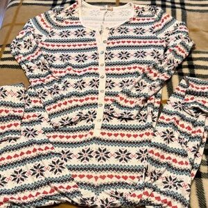 Altar'd State Festive Snowflake Pajama Set